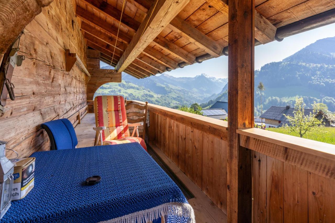 Appartement Haus Holzwurm à Raggal Extérieur photo