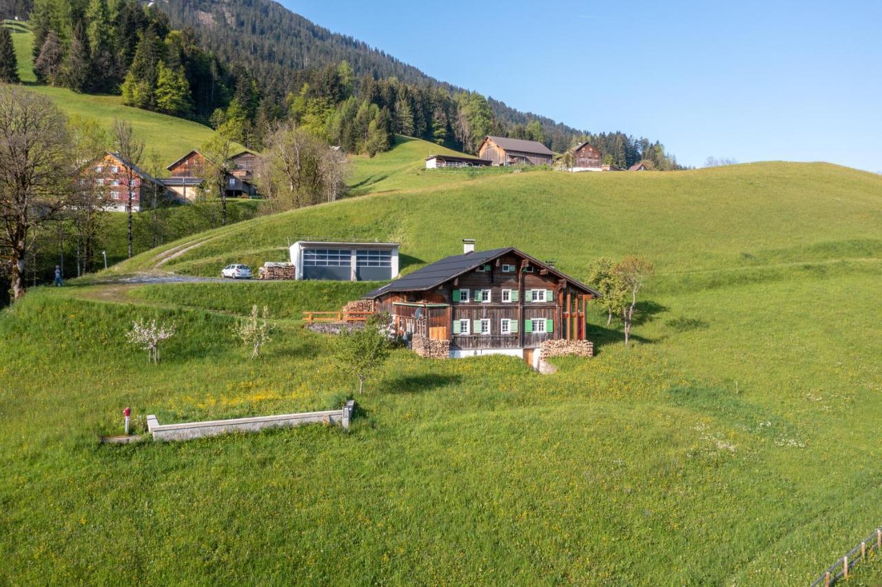 Appartement Haus Holzwurm à Raggal Extérieur photo